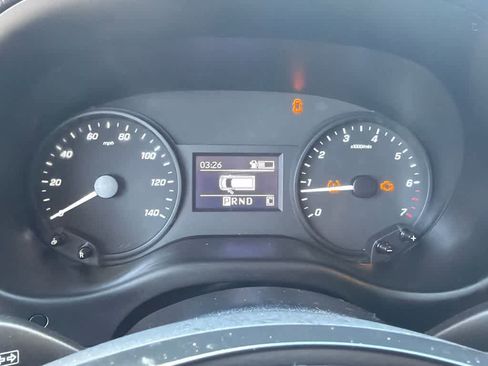 Used 2020 Mercedes-Benz Metris image 23