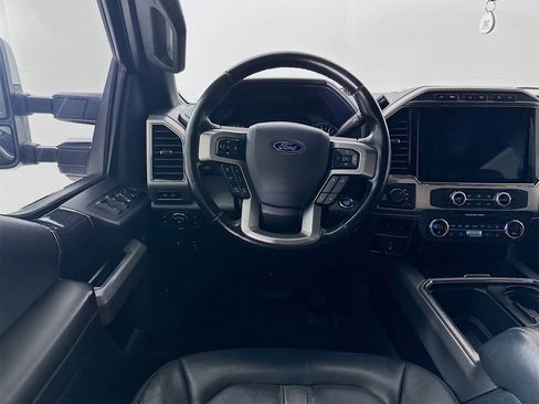 Used 2022 Ford F350 Platinum w/ FX4 Off-Road Package image 24