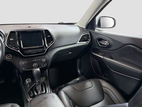 Used 2020 Jeep Cherokee Limited AWD/4WD image 26