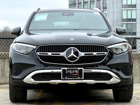 Certified 2026 Mercedes-Benz GLC 300 4MATIC image 3