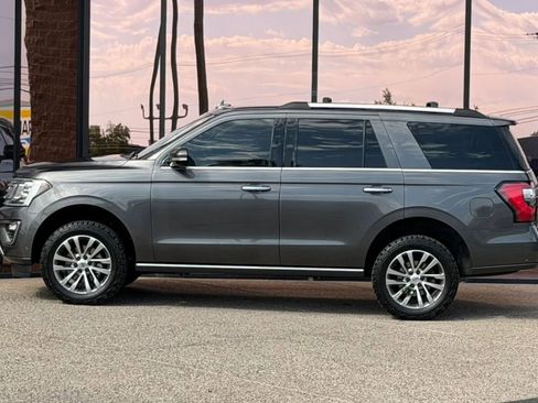 Used 2018 Ford Expedition Limited w/ Equipment Group 301A AWD/4WD image 6