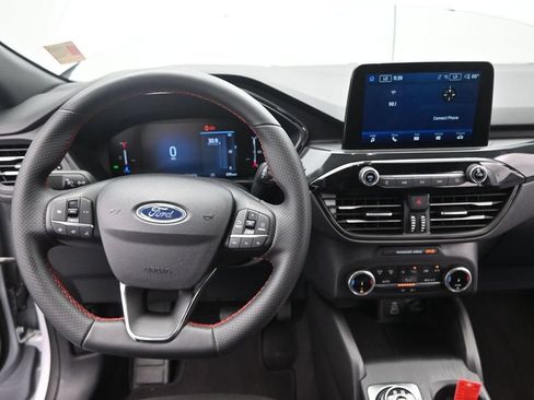 Used 2025 Ford Escape ST-Line FWD image 31