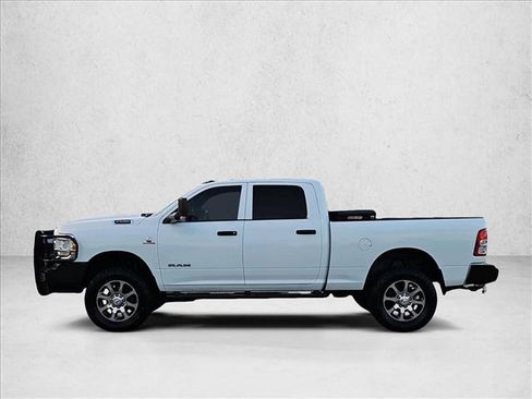 Used 2022 RAM 2500 Tradesman AWD/4WD image 9