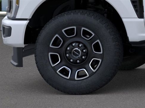 New 2025 Ford F350 Platinum image 19