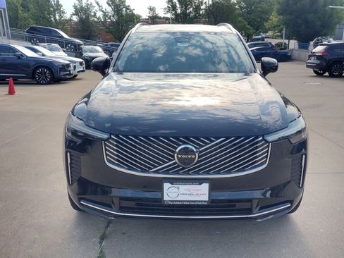 New 2025 Volvo XC90 B6 Plus image 4