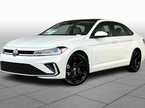 New 2026 Volkswagen Jetta SE image 1