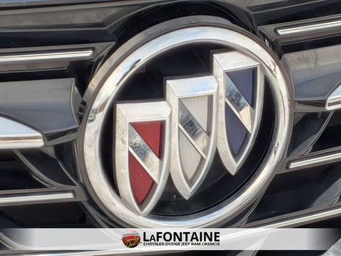 Used 2023 Buick Envision Preferred image 8