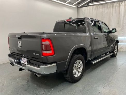 Used 2022 RAM 1500 Laramie AWD/4WD image 7