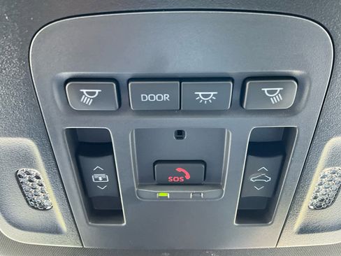 Used 2025 Toyota Camry XSE image 21