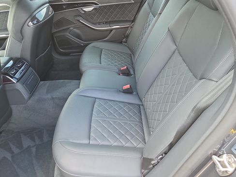 Used 2025 Audi S8 AWD/4WD image 7