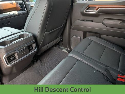 Used 2023 GMC Sierra 1500 Denali w/ Denali Reserve Package AWD/4WD image 36