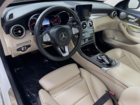 Used 2015 Mercedes-Benz C 300 4MATIC Sedan image 23