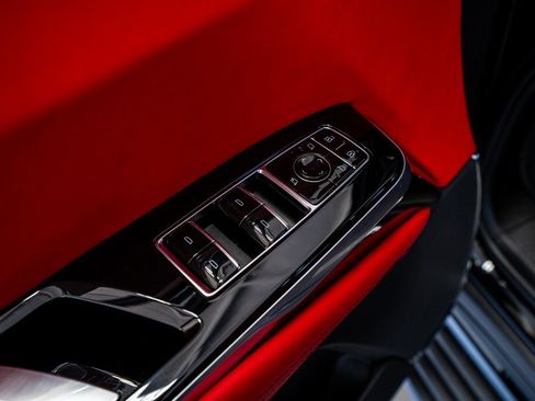 Used 2025 Cadillac Escalade Sport Platinum w/ LPO, Floor Liner Package image 32