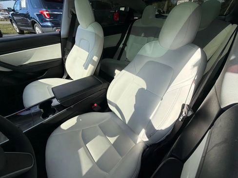 Used 2020 Tesla Model 3 Long Range image 14