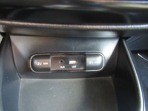 Used 2019 Kia Soul w/ Convenience Package FWD image 17
