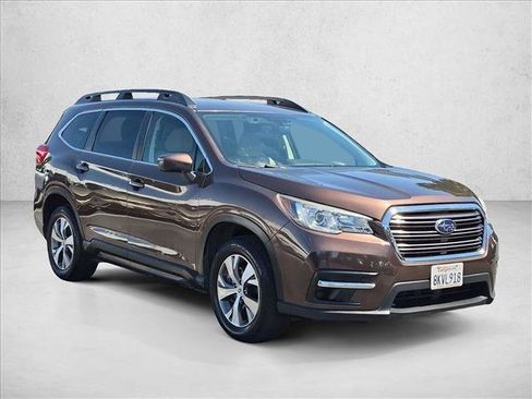 Used 2019 Subaru Ascent Premium w/ Popular Package #3 AWD/4WD image 4