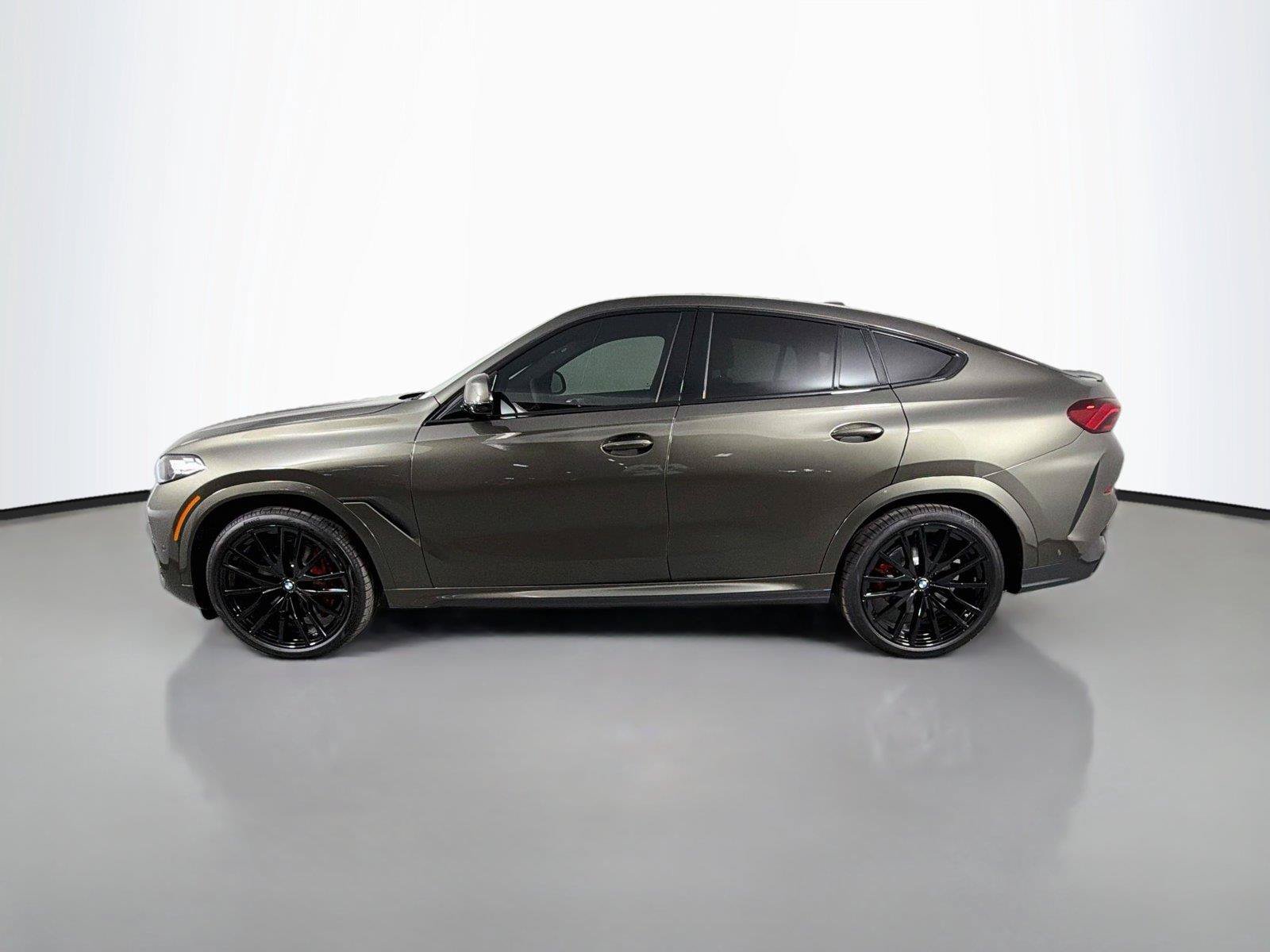 New 2027 BMW X6 xDrive40i w/ Climate Comfort Package AWD/4WD image 8