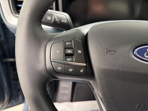 New 2025 Ford Maverick XLT w/ XLT Luxury Package image 18