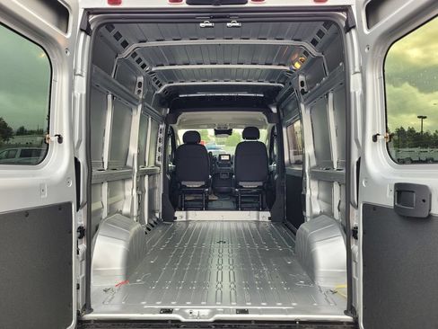 New 2026 RAM ProMaster 1500 w/ Power Group FWD image 4
