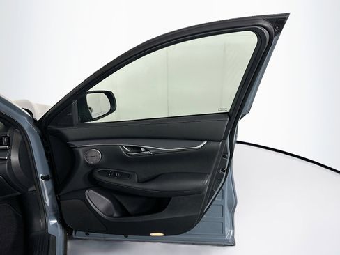 Used 2023 INFINITI QX50 Sport w/ Cargo Package image 32