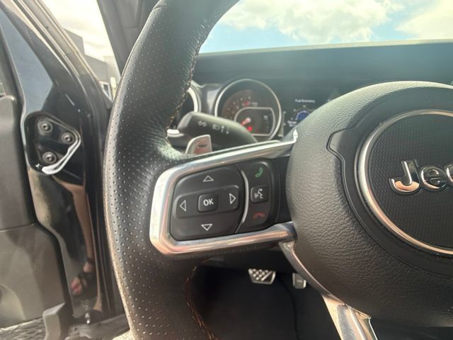Used 2022 Jeep Wrangler Unlimited Rubicon w/ Dual Top Group AWD/4WD image 22