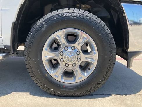 Used 2023 RAM 2500 Big Horn w/ Level 1 Equipment Group AWD/4WD image 10