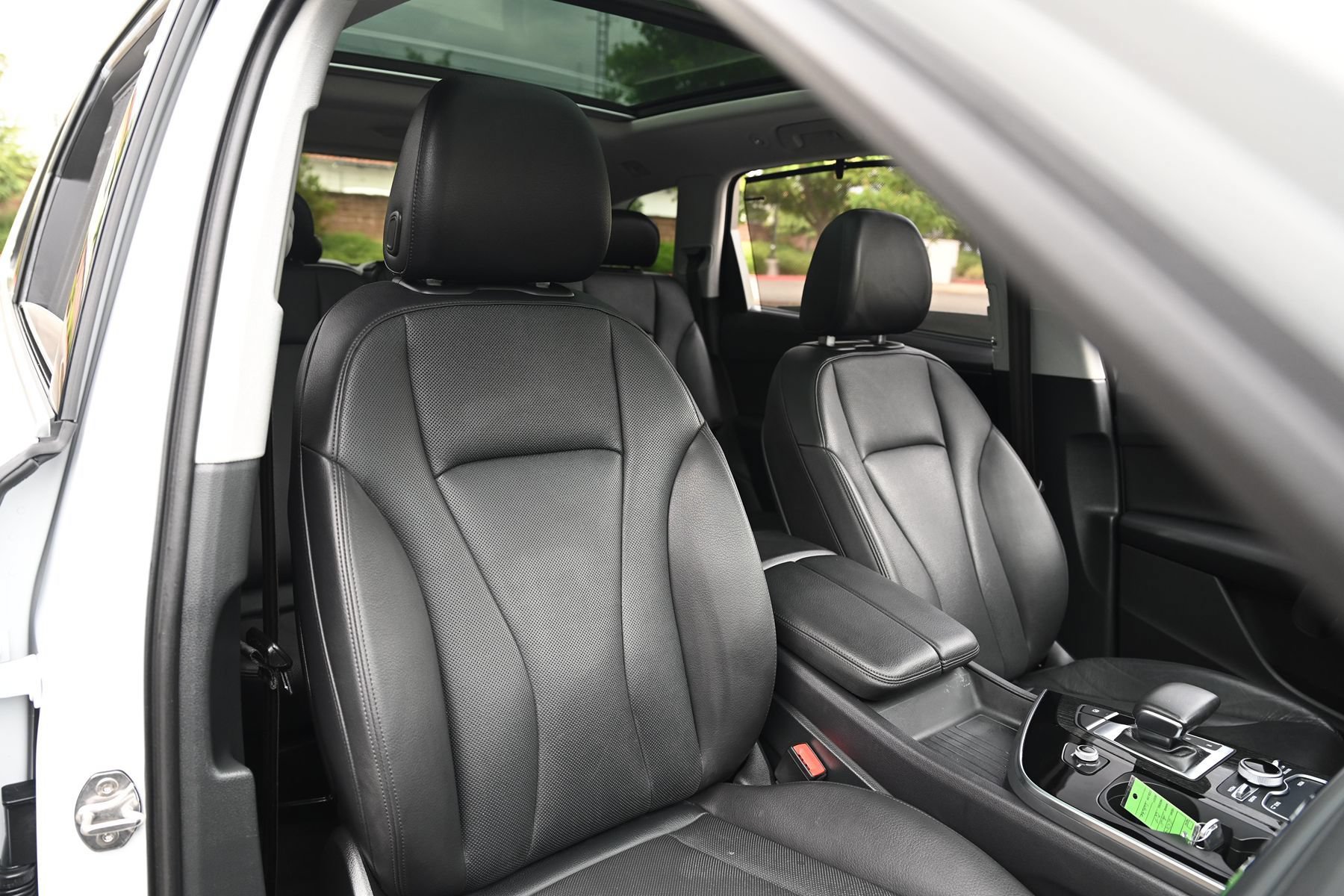 Used 2019 Audi Q7 3.0T Premium Plus w/ Premium Plus Package AWD/4WD image 23