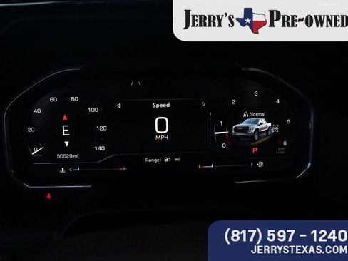Used 2024 GMC Sierra 1500 AT4 w/ Technology Package AWD/4WD image 11