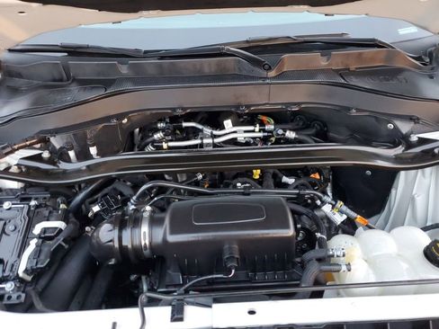 Used 2022 Ford Explorer Limited w/ Equipment Group 301A image 12