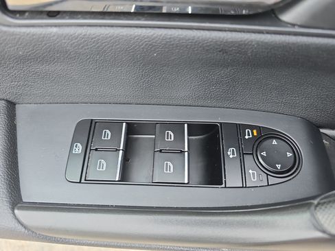 Used 2023 MAZDA CX-50 AWD 2.5 S w/ Cargo Package image 27