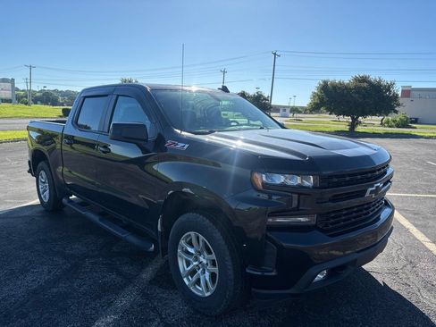 Used 2020 Chevrolet Silverado 1500 RST AWD/4WD image 3