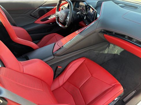 Used 2023 Chevrolet Corvette Z06 w/ Z07 Performance Package RWD image 13