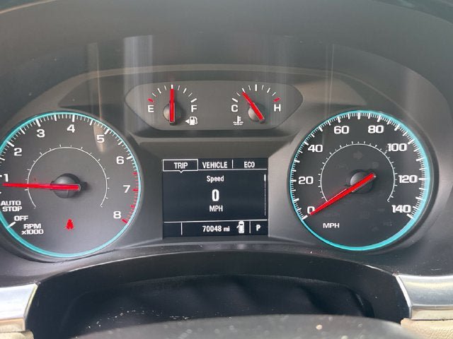 Used 2022 Chevrolet Traverse LS FWD image 9