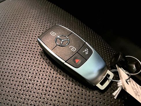 Used 2022 Mercedes-Benz GLA 250 image 14