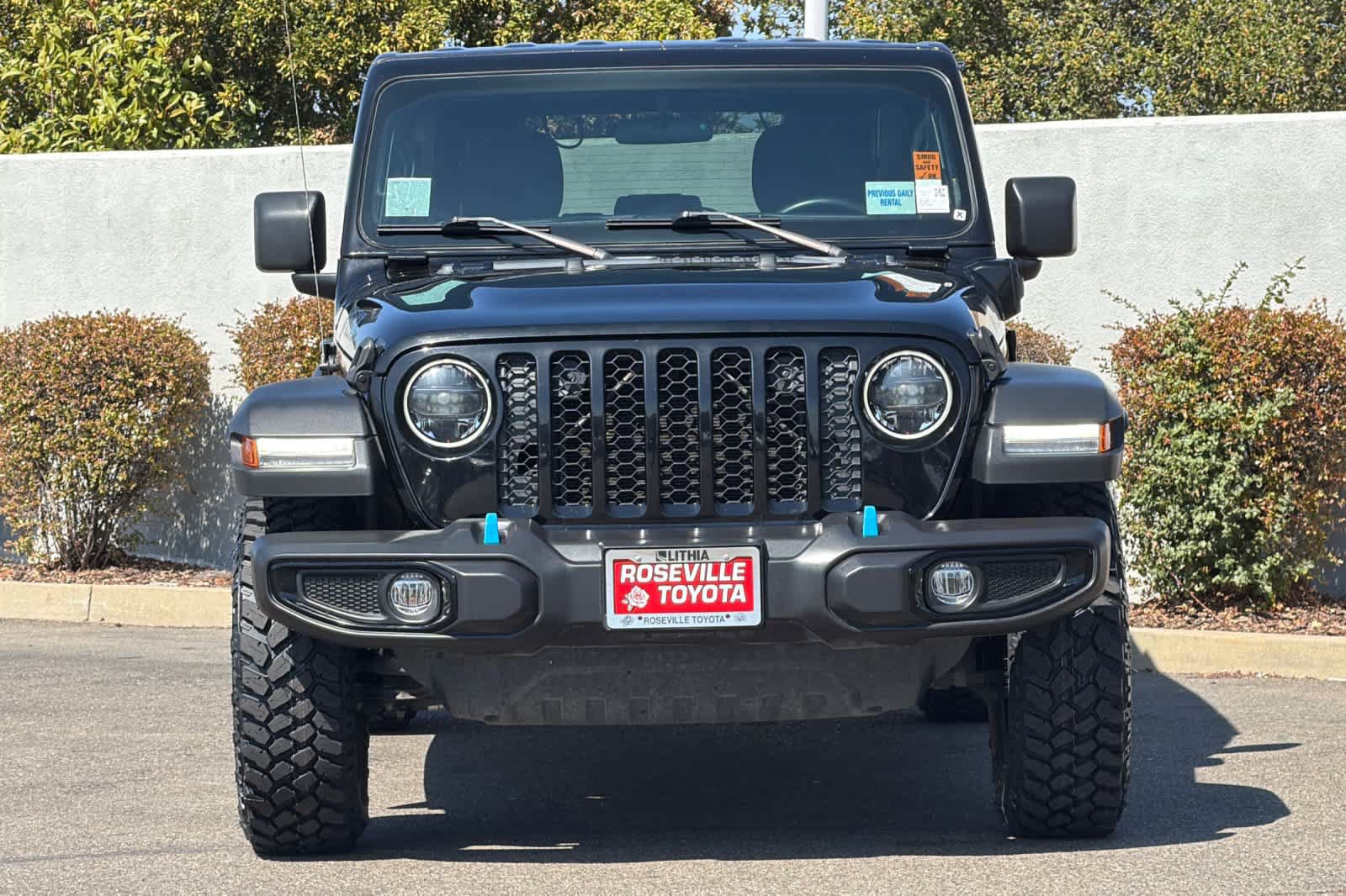 Used 2023 Jeep Wrangler Unlimited AWD/4WD image 10