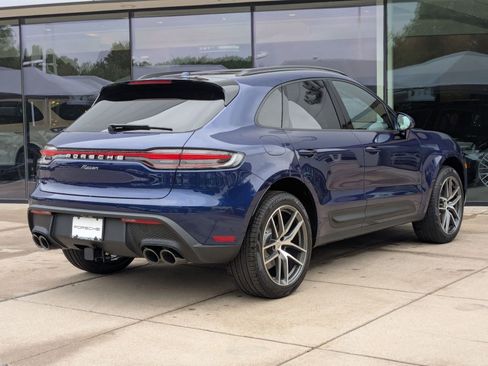 New 2026 Porsche Macan AWD/4WD image 9