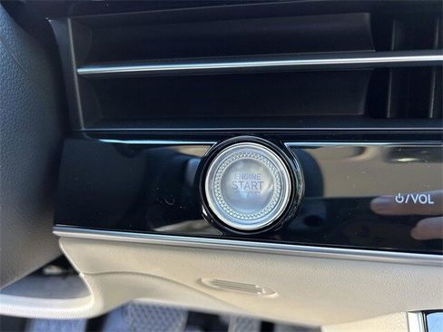 New 2026 Genesis GV70 2.5T image 29