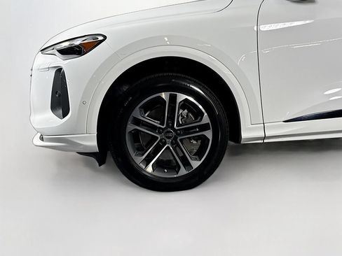 Used 2025 Audi Q5 Premium w/ Convenience Package AWD/4WD image 23