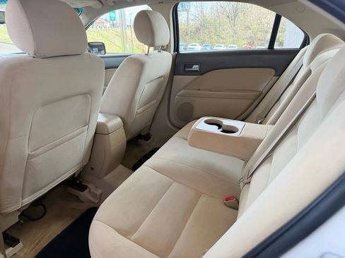 Used 2007 Ford Fusion SE image 18