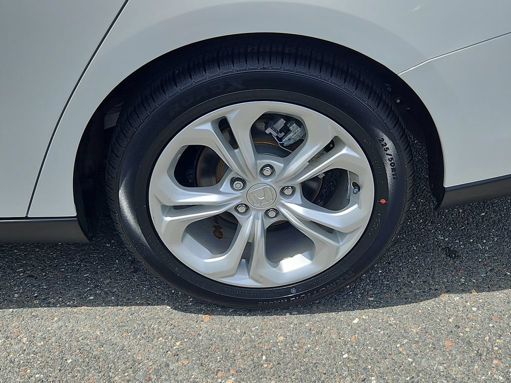 Certified 2023 Honda Accord LX image 8