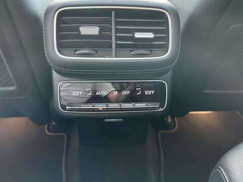 Certified 2025 Mercedes-Benz GLS 450 4MATIC image 43