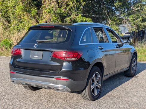 Certified 2021 Mercedes-Benz GLC 300 image 3