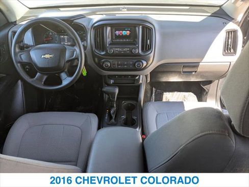 Used 2016 Chevrolet Colorado W/T image 21