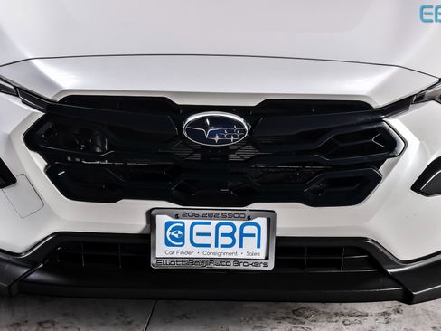 Used 2024 Subaru Crosstrek 2.0i image 9