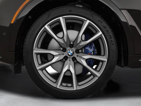Used 2022 BMW X7 M50i w/ Dynamic Handling Package AWD/4WD image 56