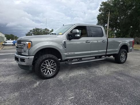 Used 2019 Ford F350 Lariat w/ Lariat Ultimate Package image 9