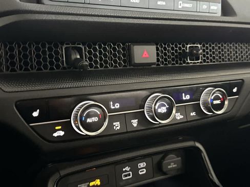 Used 2024 Honda CR-V EX image 19