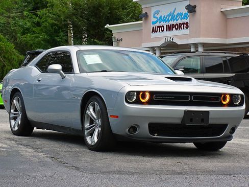 Used 2021 Dodge Challenger R/T RWD image 13