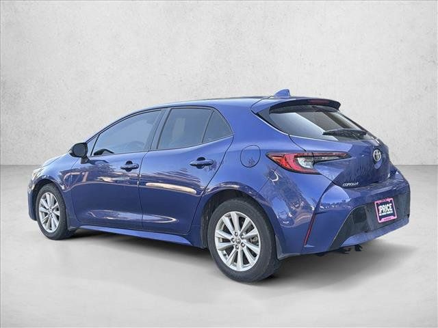 Used 2025 Toyota Corolla SE w/ SE Package FWD image 7