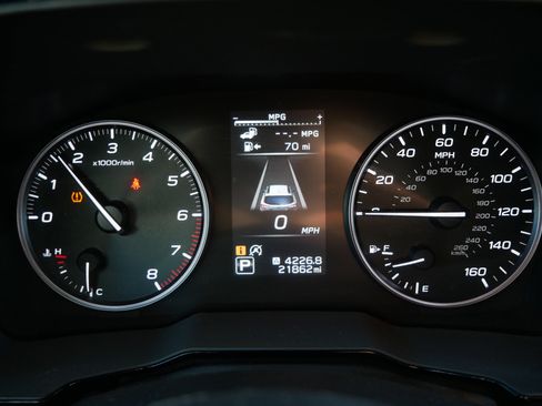 Used 2024 Subaru Outback Premium image 21